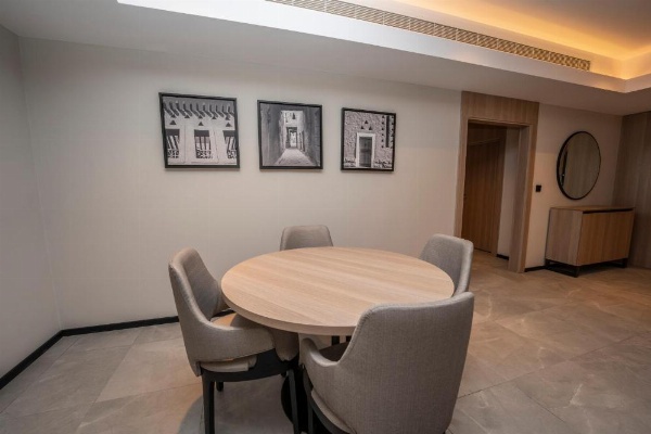 Al Diafah Hotel Suites image 22